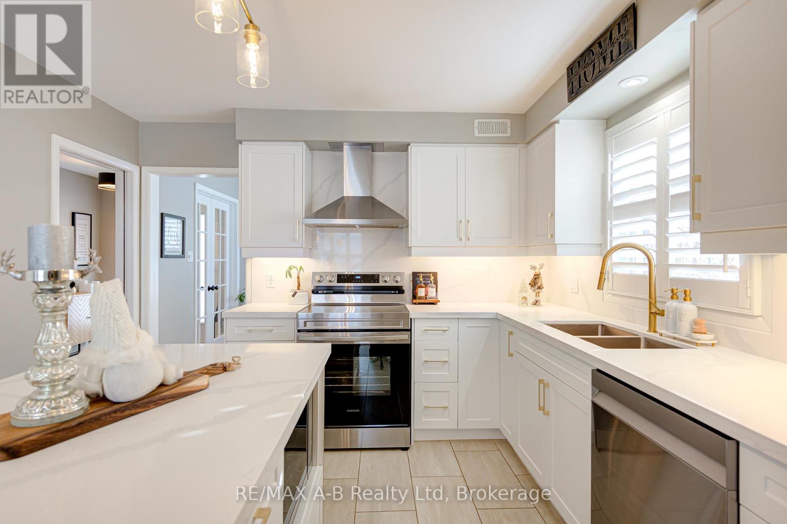 248 Huntingdon Avenue, Stratford, Ontario N5A 6P8 - Photo 18 - X12633810