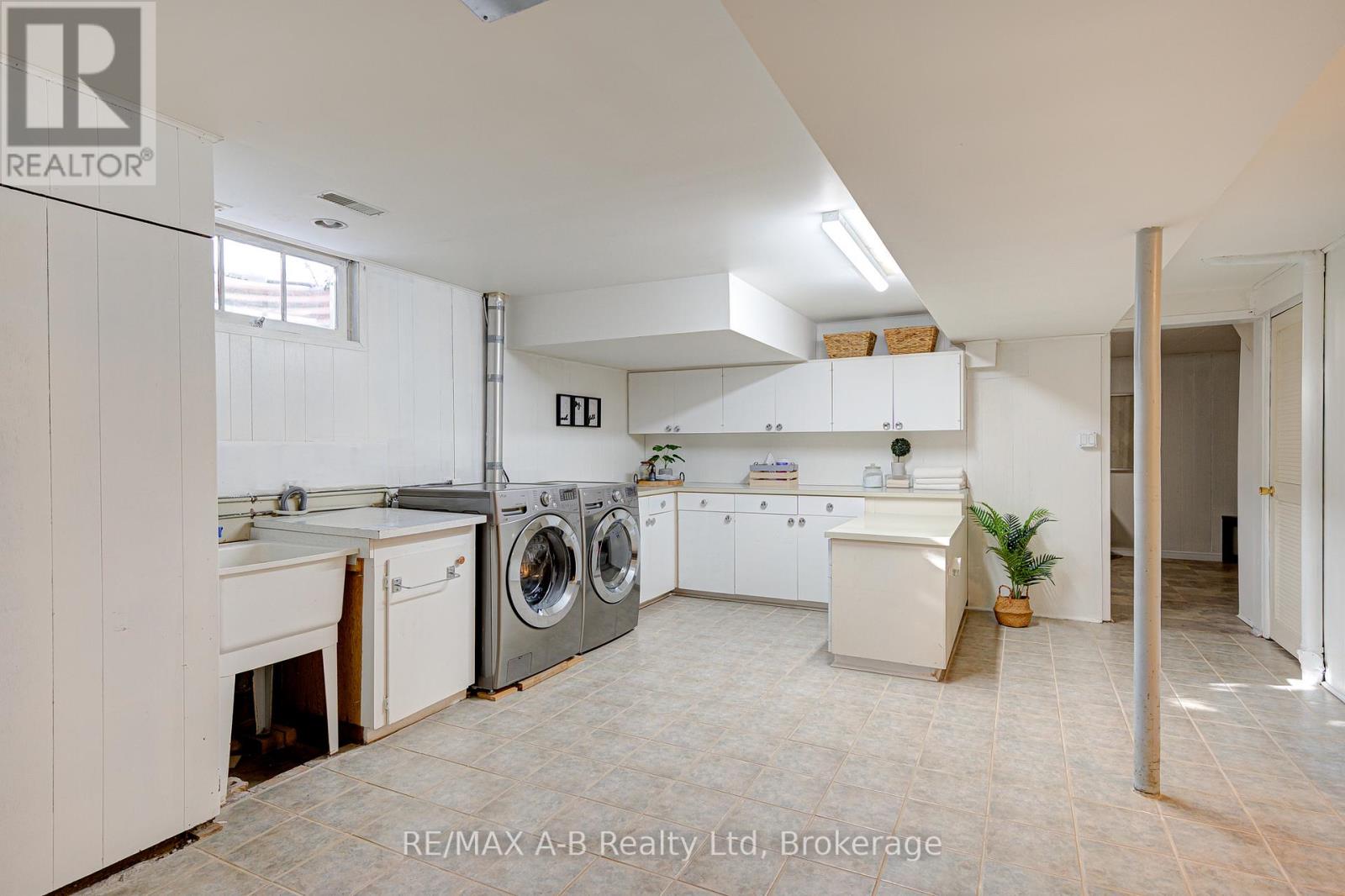 248 Huntingdon Avenue, Stratford, Ontario N5A 6P8 - Photo 36 - X12633810