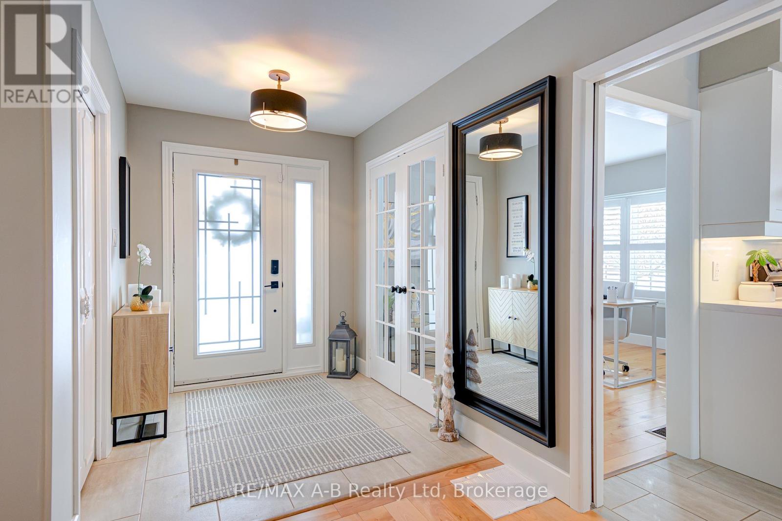 248 Huntingdon Avenue, Stratford, Ontario N5A 6P8 - Photo 6 - X12633810