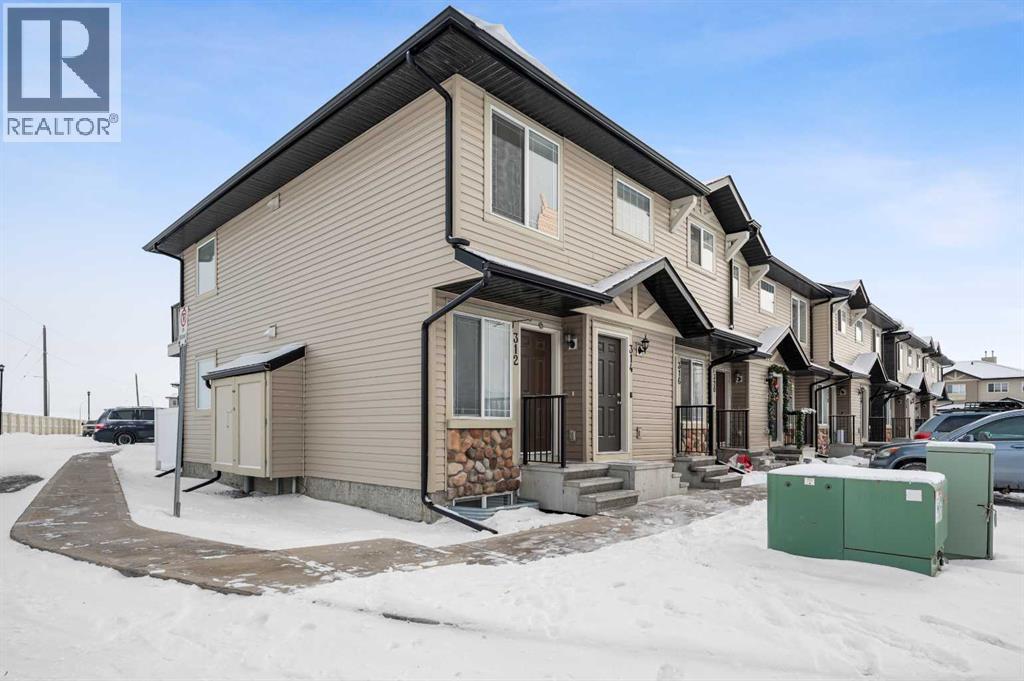 312 Saddlebrook Point Ne, Calgary, Alberta  T3H 3C7 - Photo 2 - A2237426