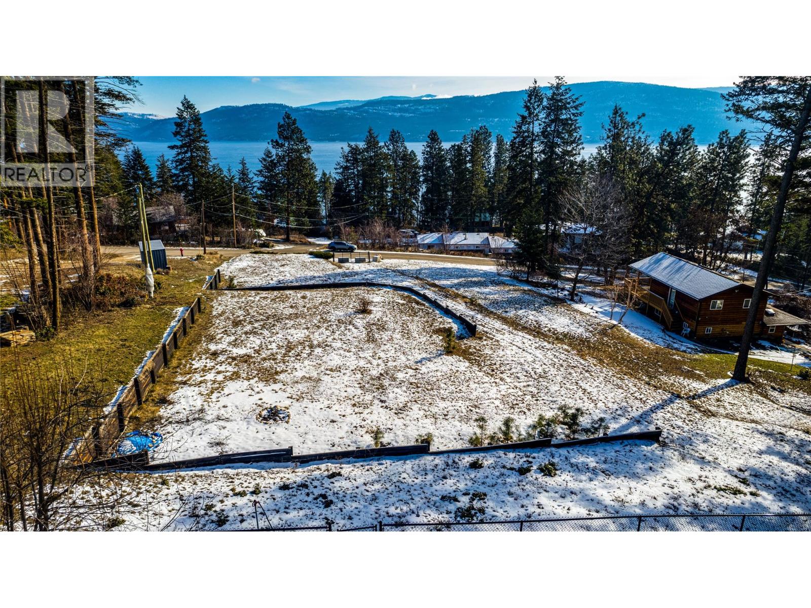 9534 Hodges Road, Vernon, British Columbia  V1H 2G4 - Photo 10 - 10370693