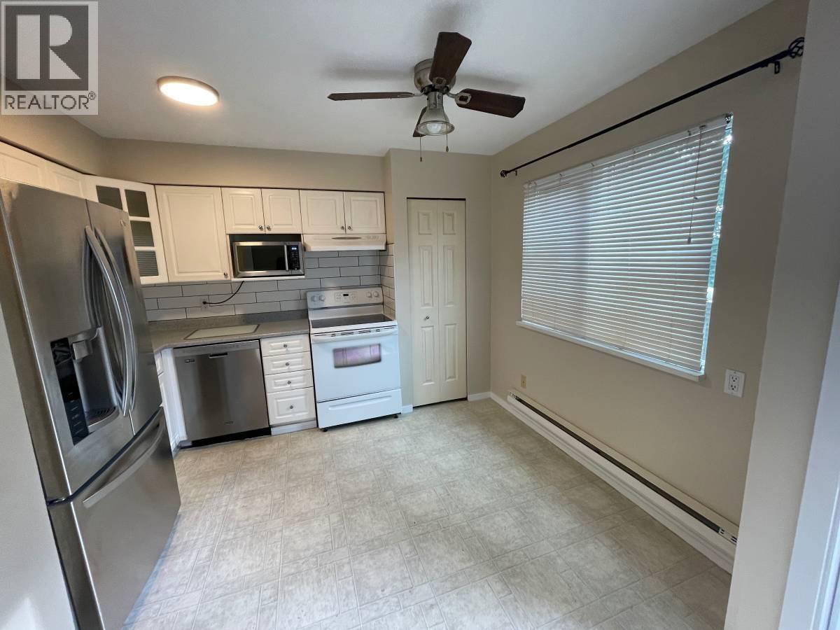 3 315 Highland Way, Port Moody, British Columbia  V3H 3V6 - Photo 3 - R3041595