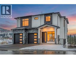 1136 Hume Avenue, kelowna, British Columbia