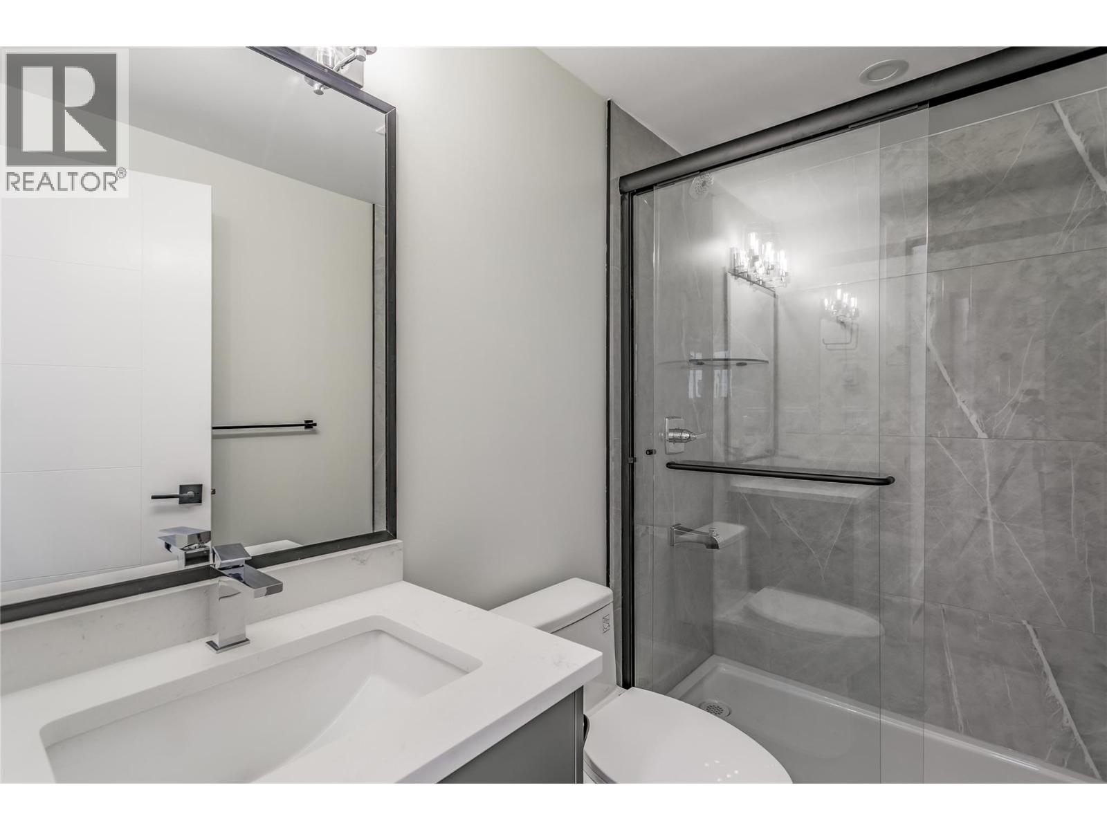 1136 Hume Avenue, Kelowna, British Columbia  V1P 1S3 - Photo 51 - 10371010