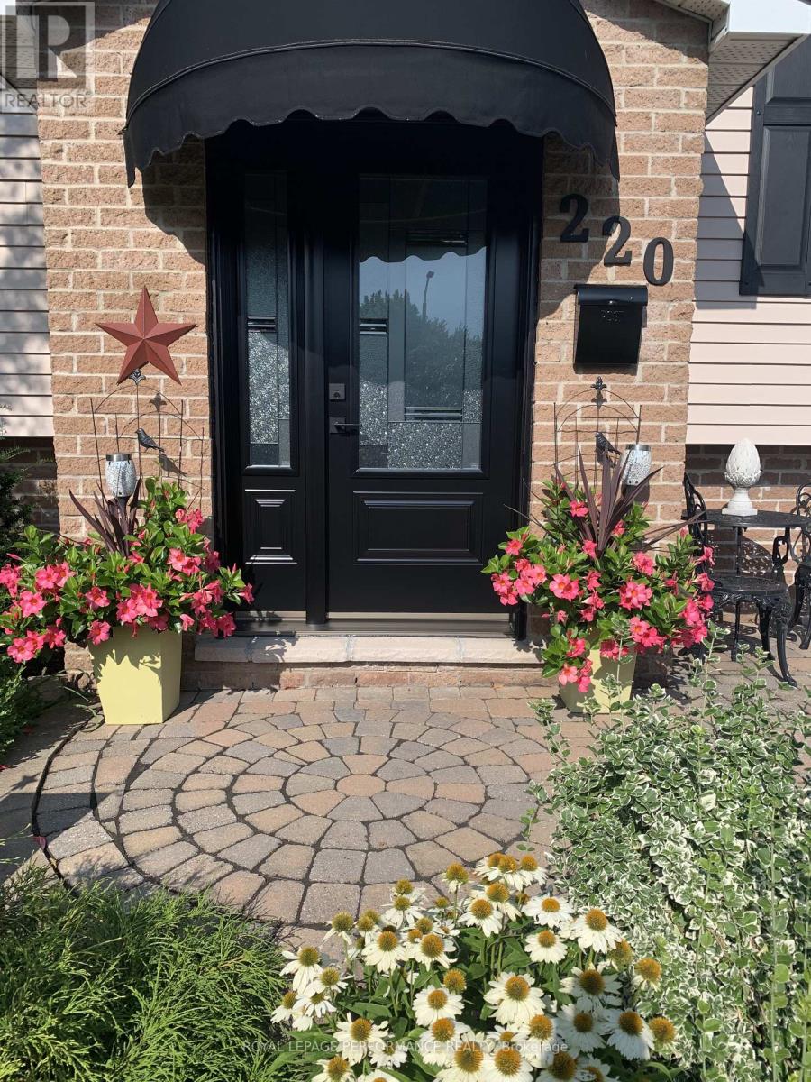 220 Dunbar Avenue, Cornwall, Ontario  K6H 7A2 - Photo 4 - X12633740