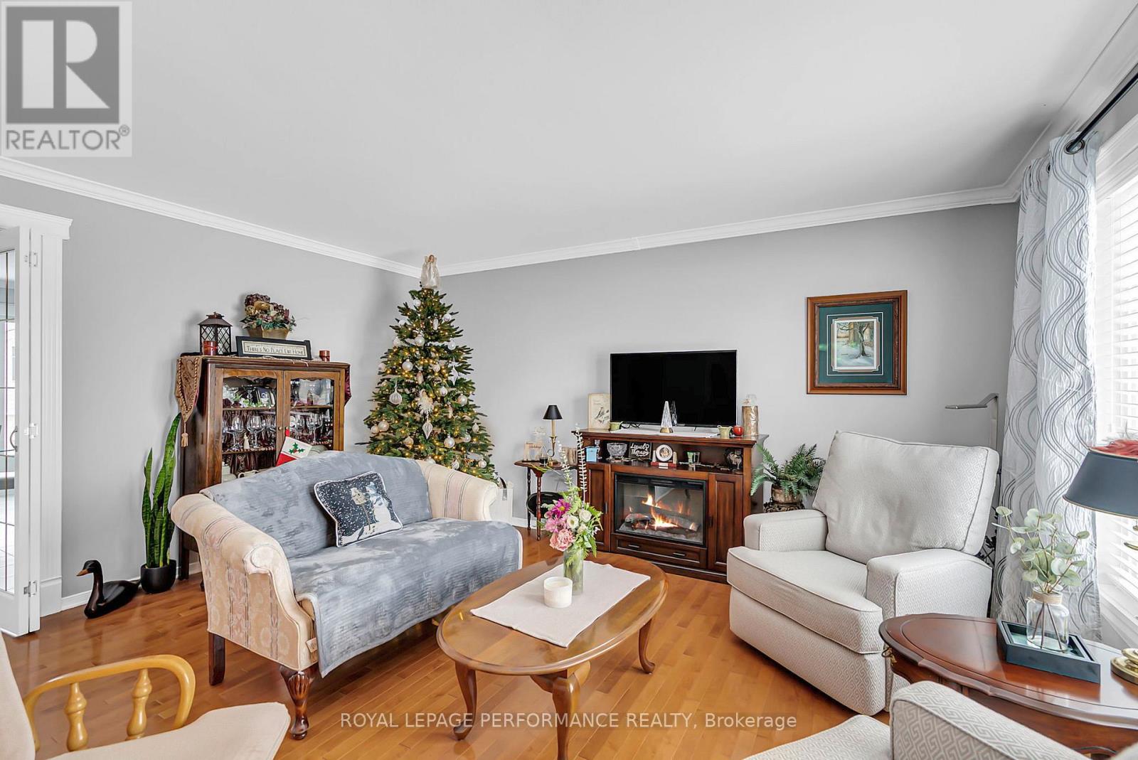 220 Dunbar Avenue, Cornwall, Ontario  K6H 7A2 - Photo 7 - X12633740