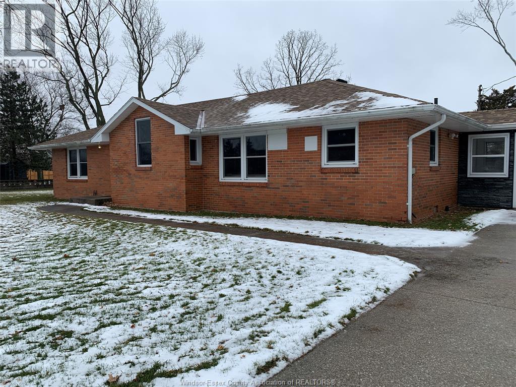 1203 Faith Drive, Lakeshore, Ontario N8M 2X7 - Photo 2 - 25031689