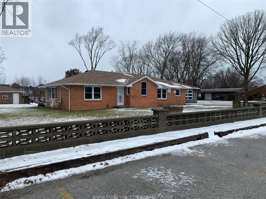 1203 Faith Drive, Lakeshore, Ontario N8M 2X7 - Photo 3 - 25031689