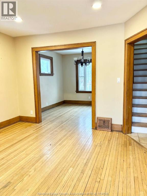 1640 Pillette Road, Windsor, Ontario N8Y 3C5 - Photo 2 - 25031688