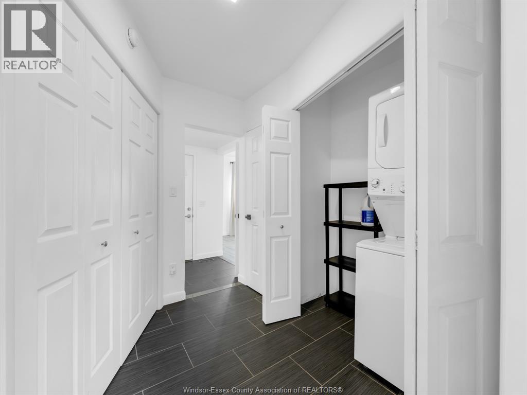 2432 Front Road, Lasalle, Ontario N9J 2C4 - Photo 12 - 25031673