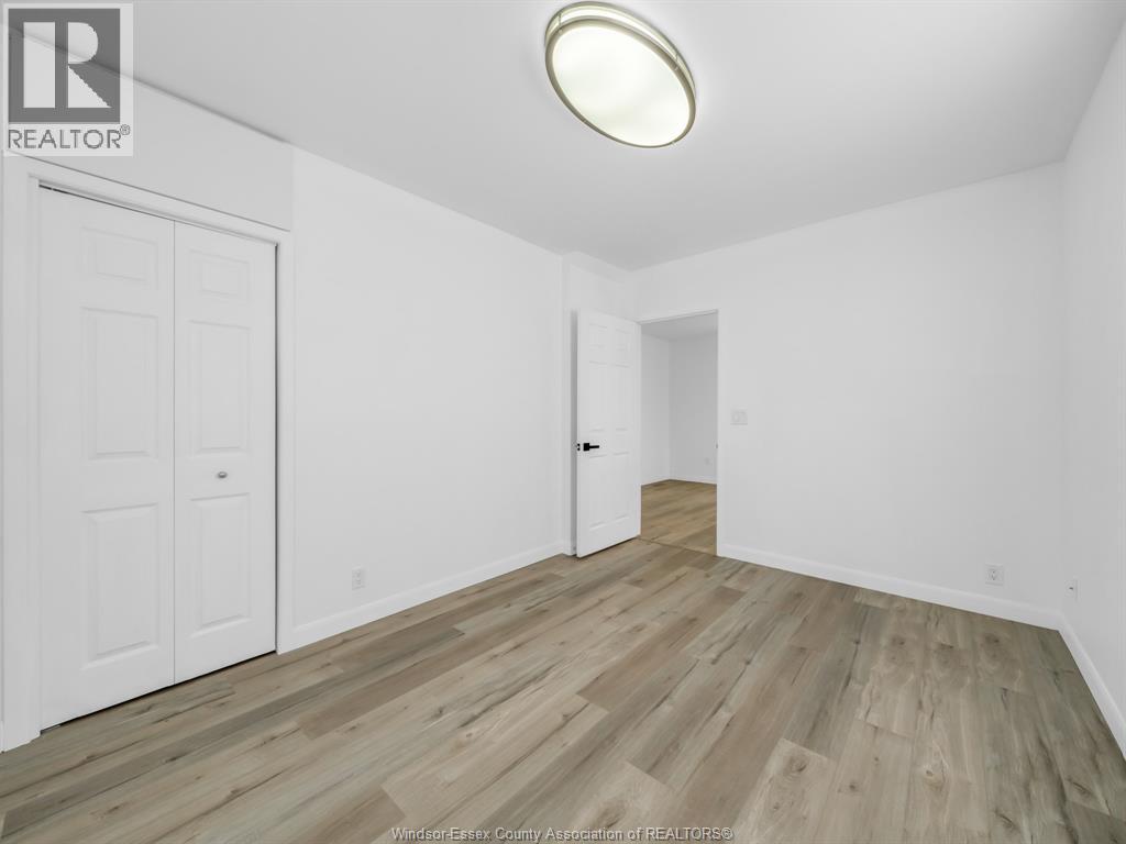 2432 Front Road, Lasalle, Ontario N9J 2C4 - Photo 8 - 25031673