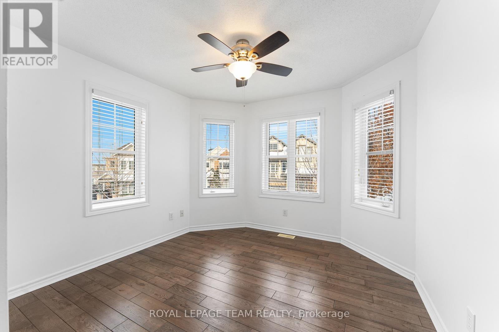 221 Kohilo Crescent, Ottawa, Ontario  K2S 0E5 - Photo 36 - X12616250