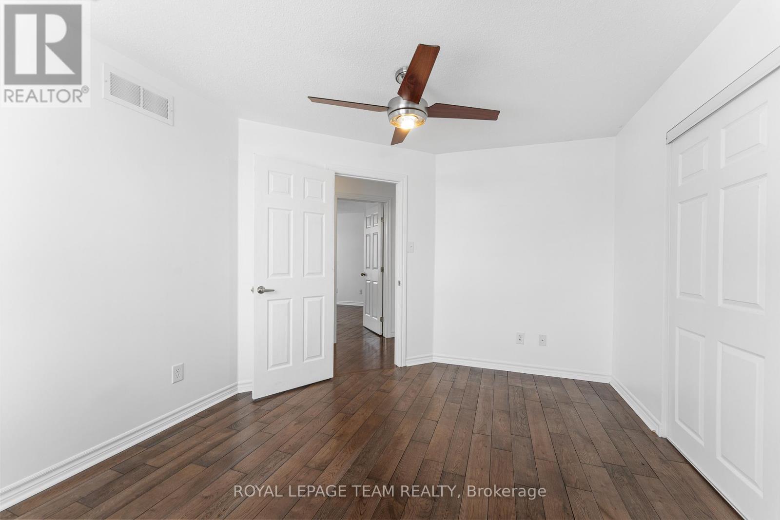 221 Kohilo Crescent, Ottawa, Ontario  K2S 0E5 - Photo 33 - X12616250