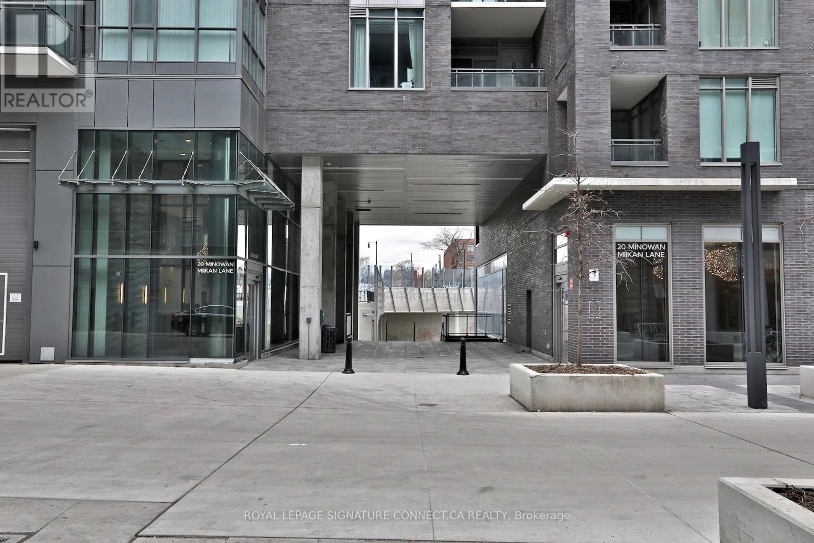 830 - 20 Minowan Miikan Lane, Toronto (Little Portugal), Ontario  M6J 0E5 - Photo 29 - C12633786