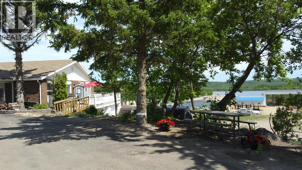 4004 Highway 2  S, Athabasca, Alberta  T9S 1B5 - Photo 2 - A2236039