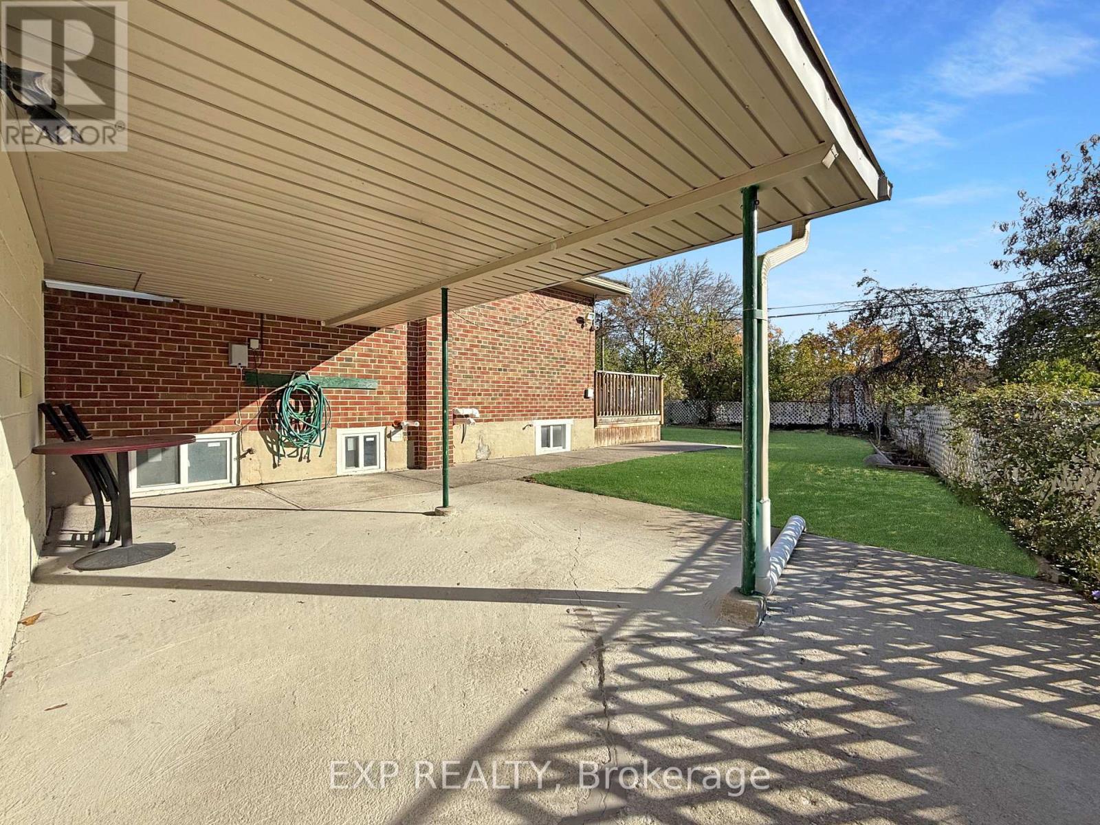 81 Meldazy Drive, Toronto (Bendale), Ontario  M1P 4G2 - Photo 43 - E12633782