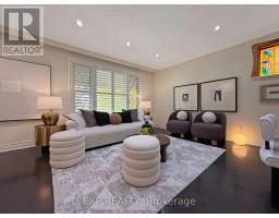 81 MELDAZY DRIVE, Toronto, Ontario