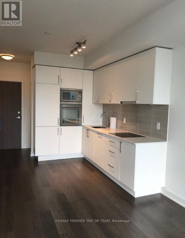 1518 - 576 Front Street, Toronto, Ontario  M5V 1C1 - Photo 4 - C12612330