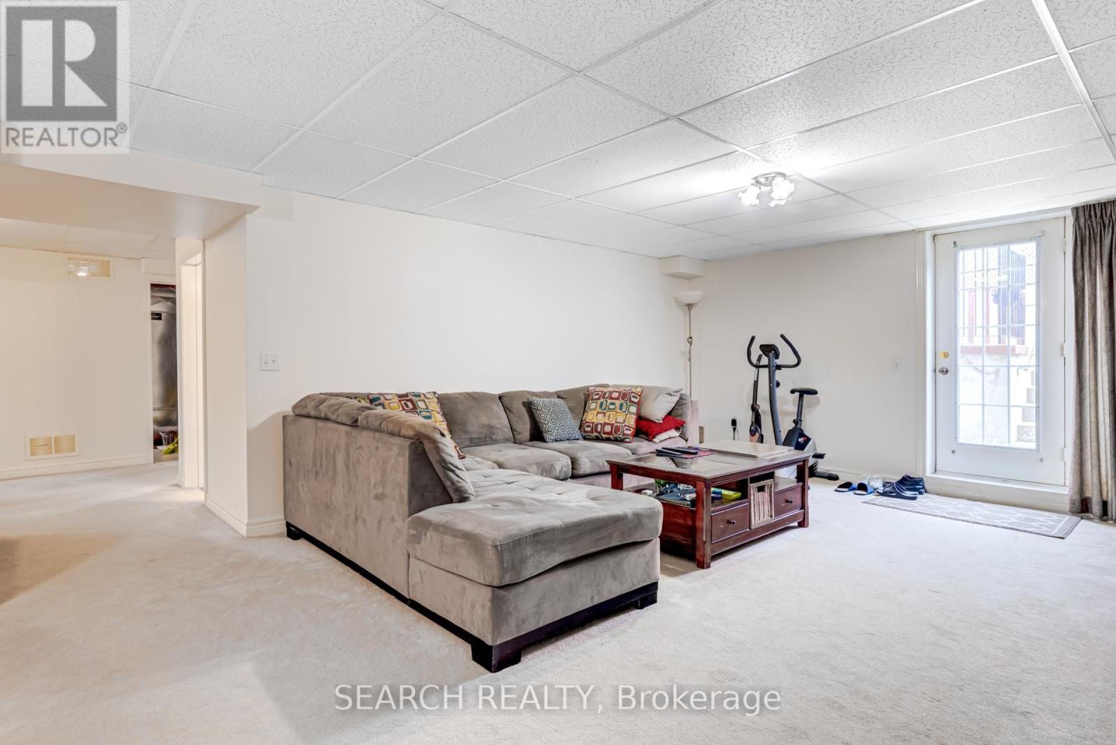 19 Treeline Boulevard, Brampton, Ontario L6P 1C5 - Photo 24 - W12549506