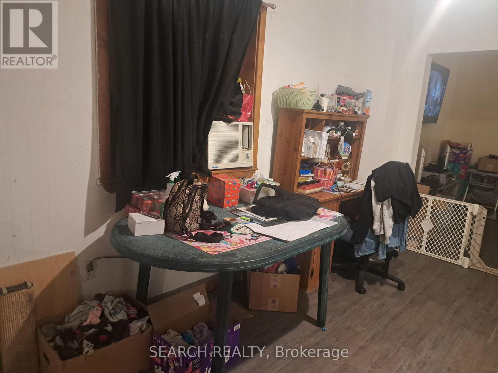 19 Coleman Street, Huron East, Ontario  N0K 1W0 - Photo 5 - X12542262