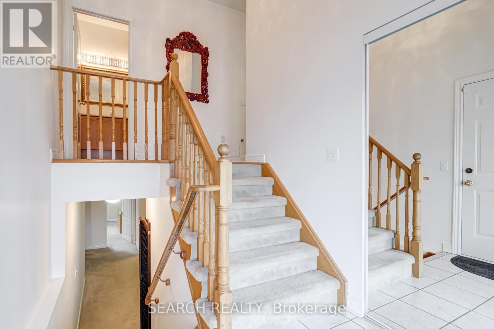 19 Treeline Boulevard, Brampton, Ontario L6P 1C5 - Photo 3 - W12549506