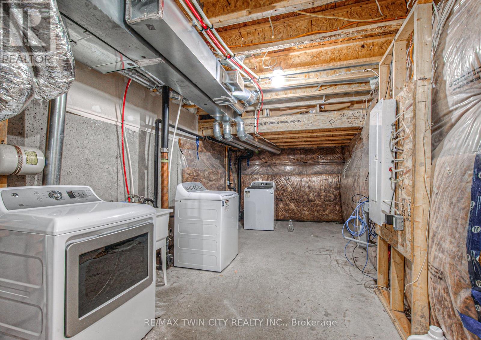 32 - 19 Ridge Road, Cambridge, Ontario  N3E 0C7 - Photo 33 - X12614958