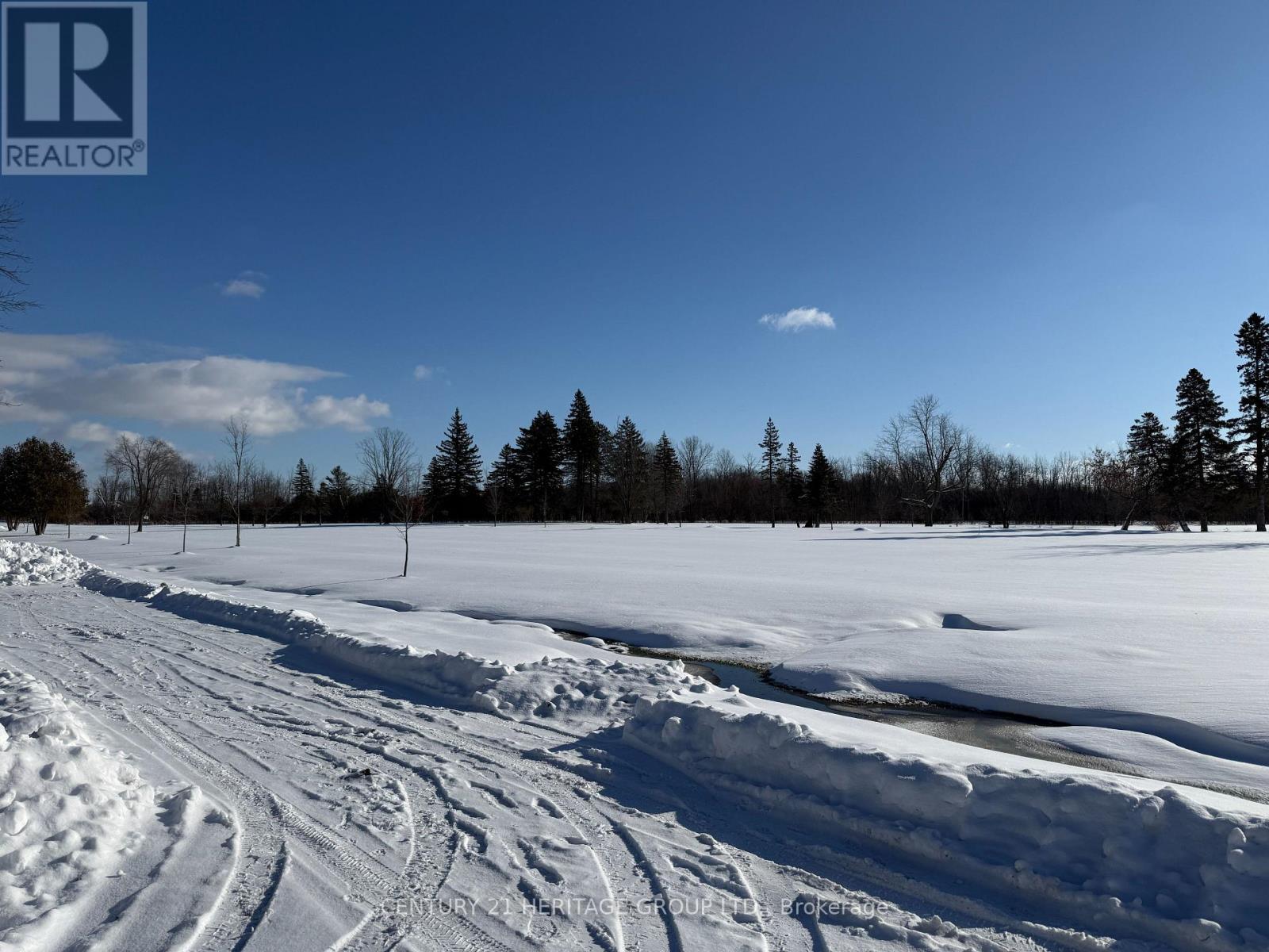 911 Lake Drive N, Georgina (Historic Lakeshore Communities), Ontario  L4P 3E9 - Photo 39 - N12633758