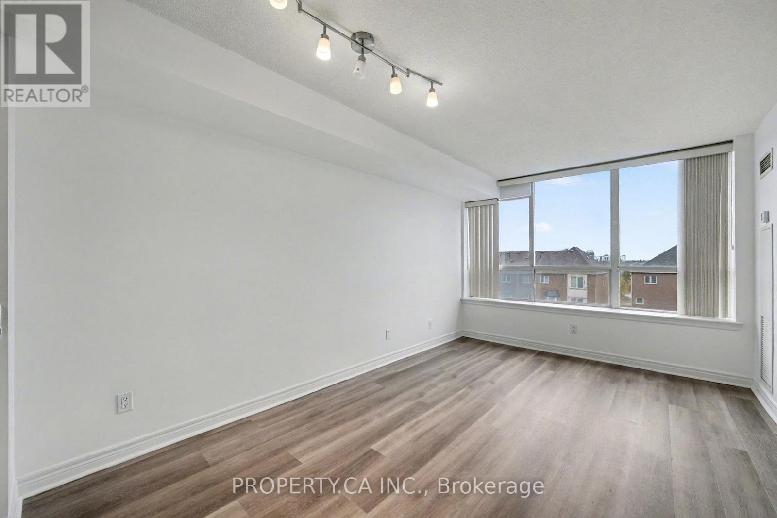 301 - 51 Times Avenue, Markham (Commerce Valley), Ontario  L3T 7X6 - Photo 16 - N12633784