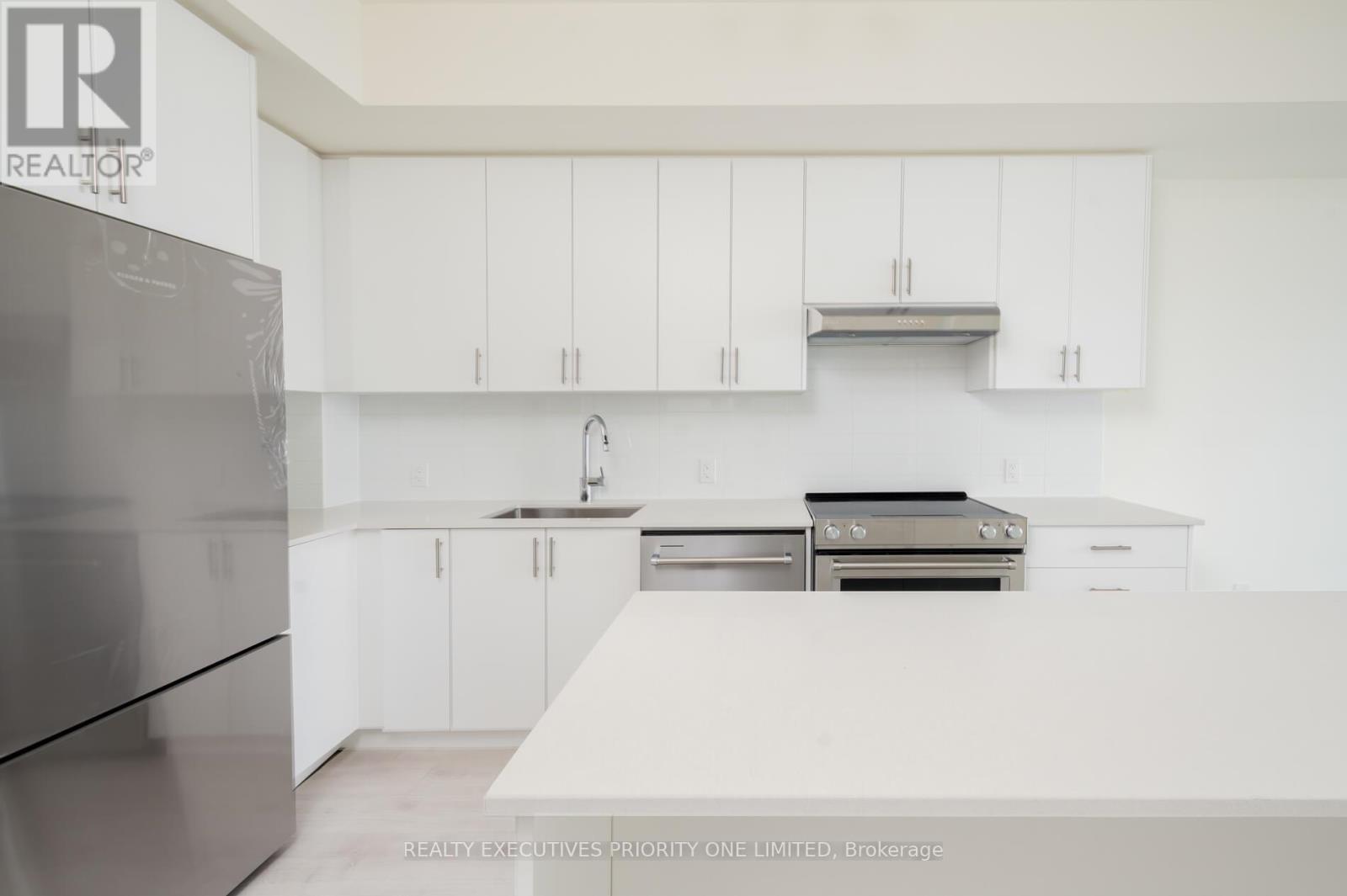 2018 - 8960 Jane Street, Vaughan (Concord), Ontario  L4K 0N9 - Photo 10 - N12633816