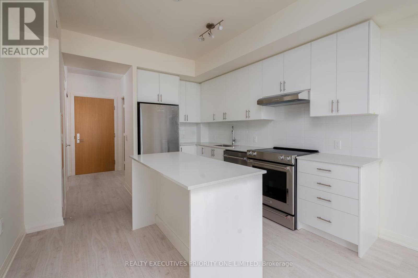 2018 - 8960 Jane Street, Vaughan (Concord), Ontario  L4K 0N9 - Photo 6 - N12633816