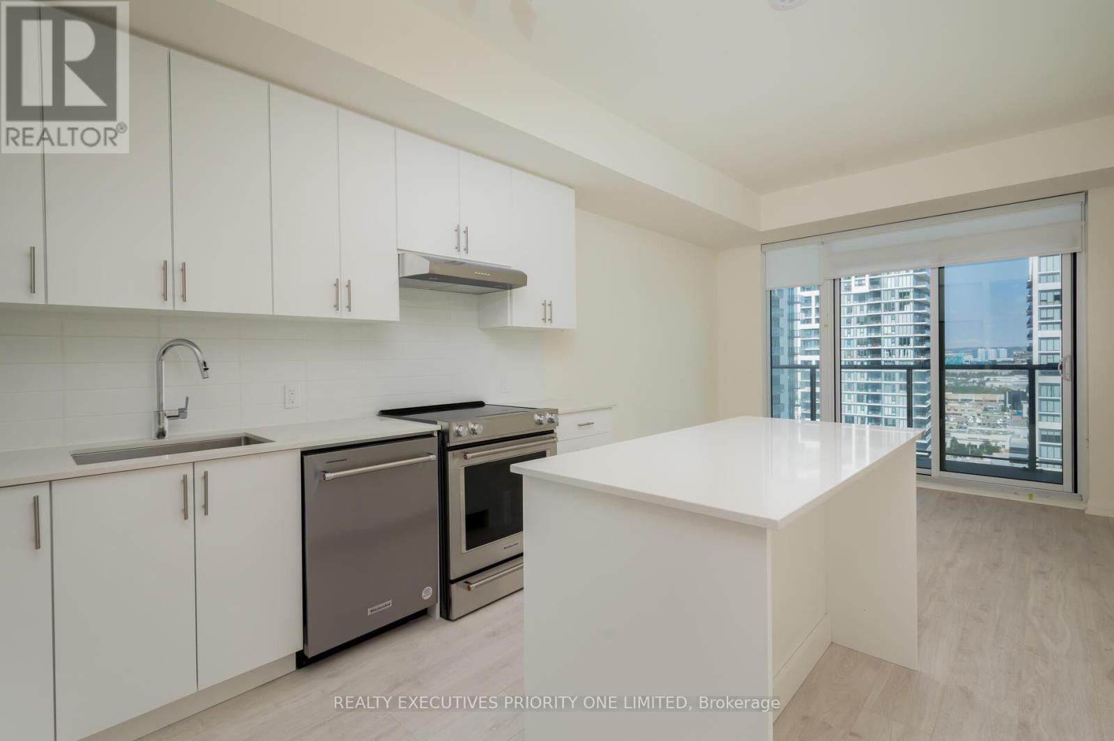 2018 - 8960 Jane Street, Vaughan (Concord), Ontario  L4K 0N9 - Photo 9 - N12633816