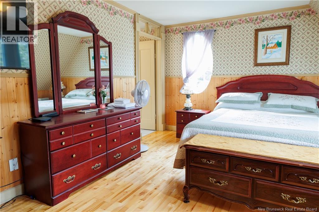 539 Boulevard St Pierre O, Caraquet, New Brunswick  E1W 1A3 - Photo 25 - NB131280