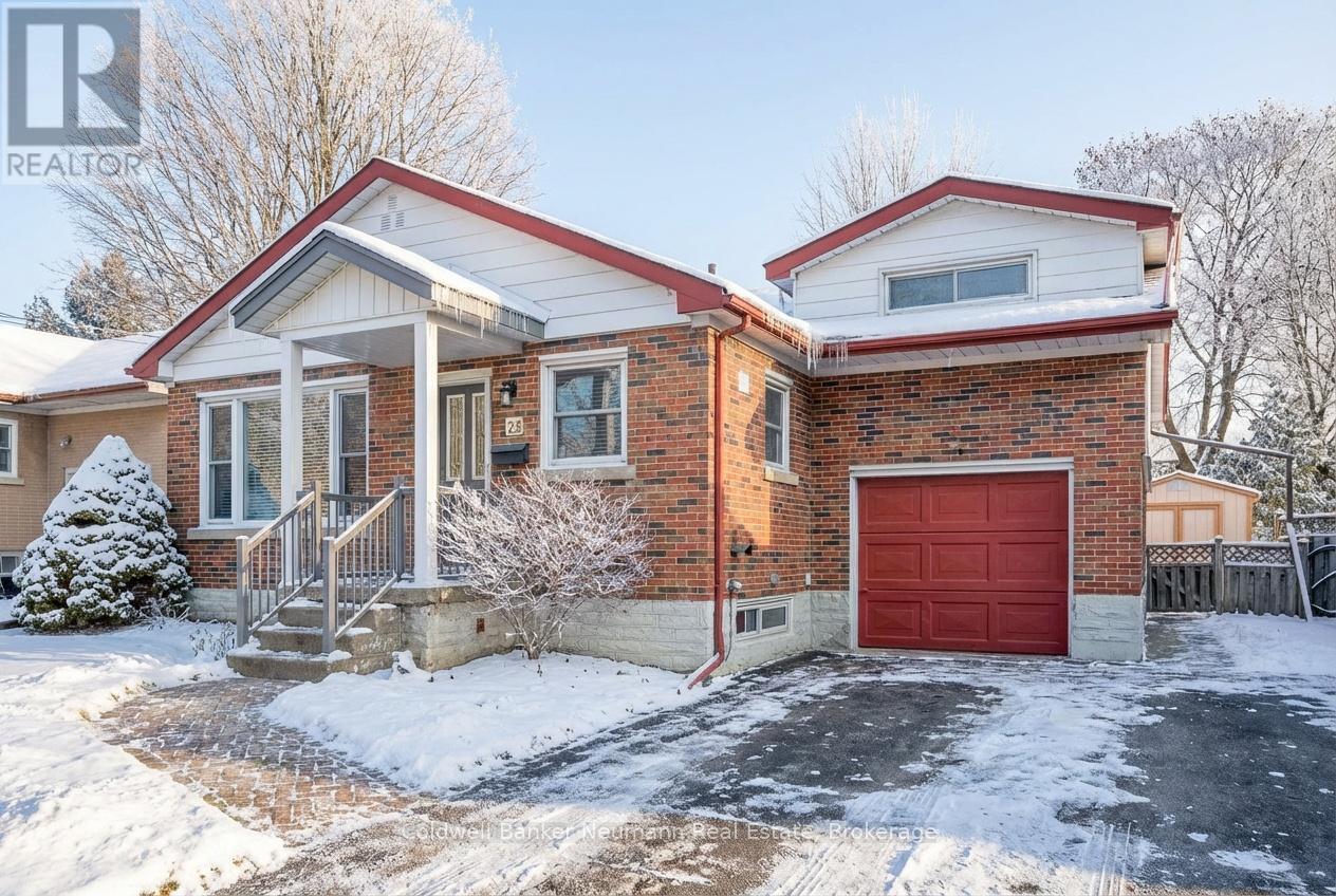 23 COLLINGWOOD STREET, Guelph, Ontario