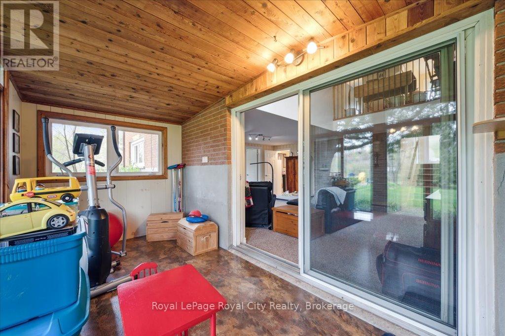 4540 20 Side Road N, Puslinch, Ontario  N1H 6J3 - Photo 31 - X12180122