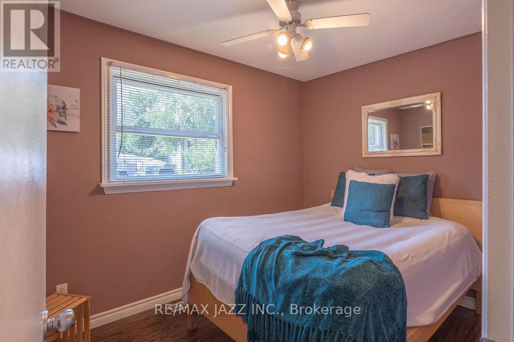 22 Sunrise Drive, Scugog, Ontario  L0B 1B0 - Photo 15 - E12290964