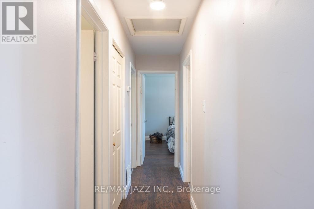 22 Sunrise Drive, Scugog, Ontario  L0B 1B0 - Photo 10 - E12290964