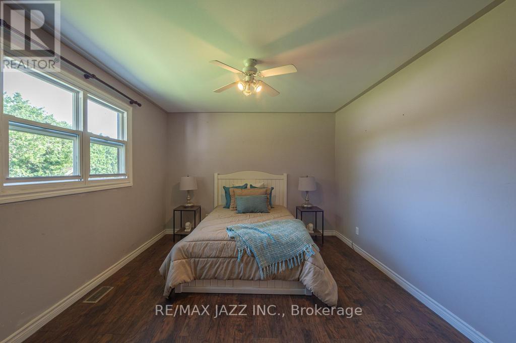 22 Sunrise Drive, Scugog, Ontario  L0B 1B0 - Photo 11 - E12290964