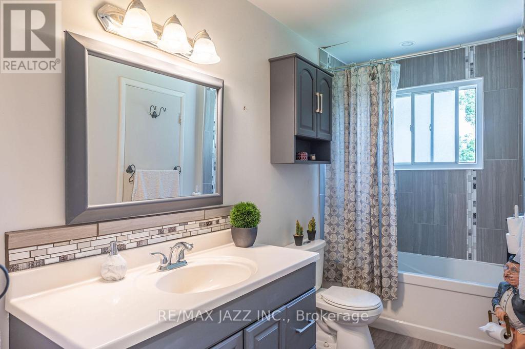 22 Sunrise Drive, Scugog, Ontario  L0B 1B0 - Photo 17 - E12290964