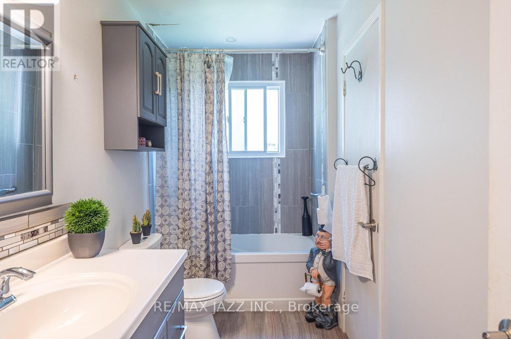 22 Sunrise Drive, Scugog, Ontario  L0B 1B0 - Photo 16 - E12290964