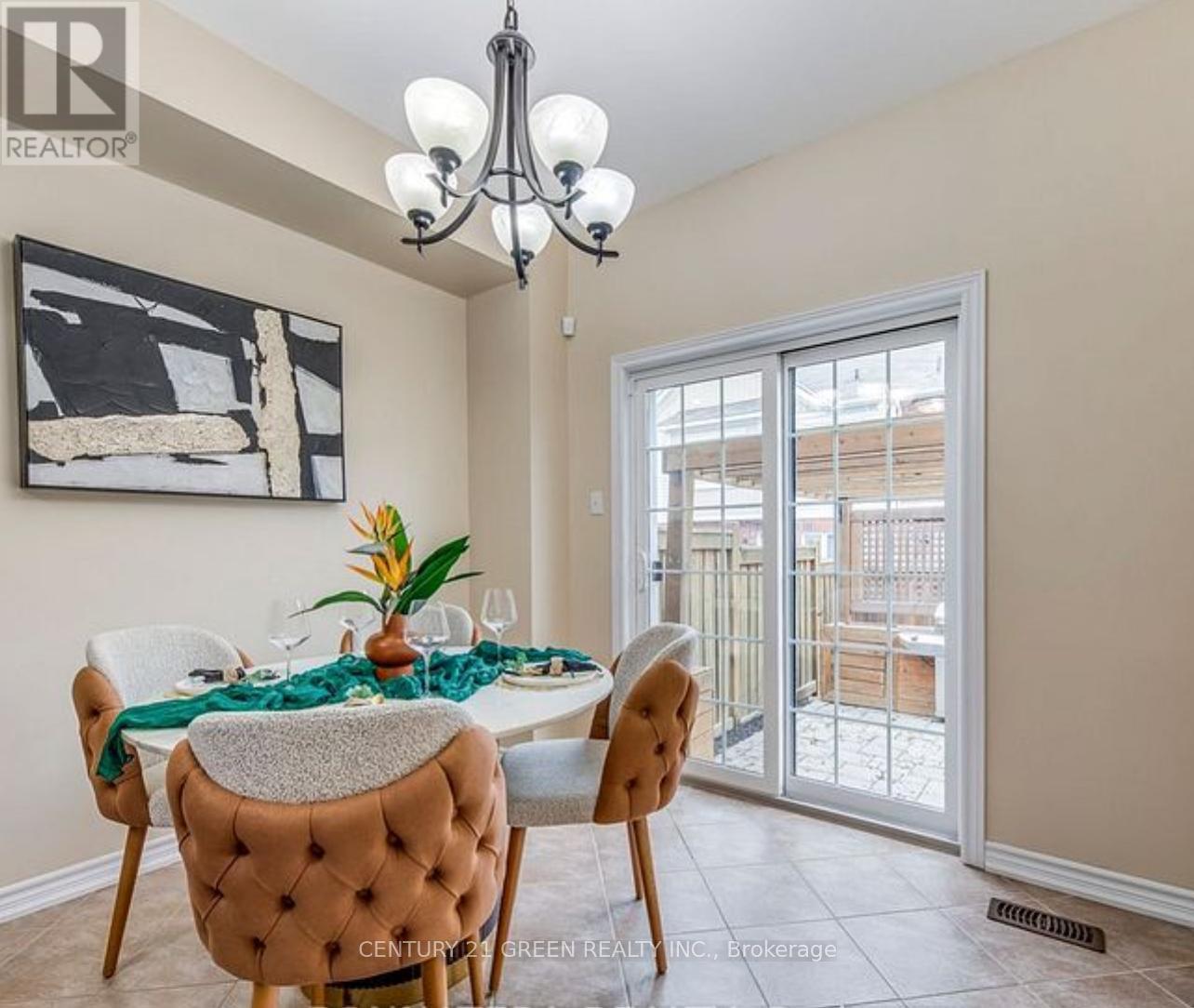 654 Murray Meadows Place, Milton (Cl Clarke), Ontario  L9T 8L9 - Photo 7 - W12633772