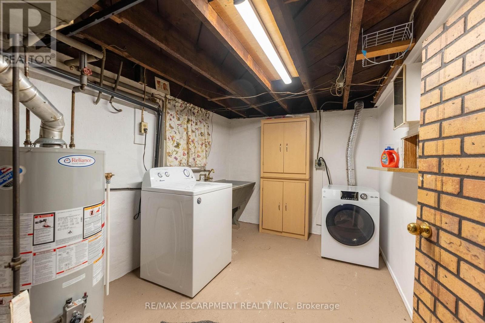 24 Mahoney Avenue, Toronto, Ontario  M6M 2H4 - Photo 22 - W12633788