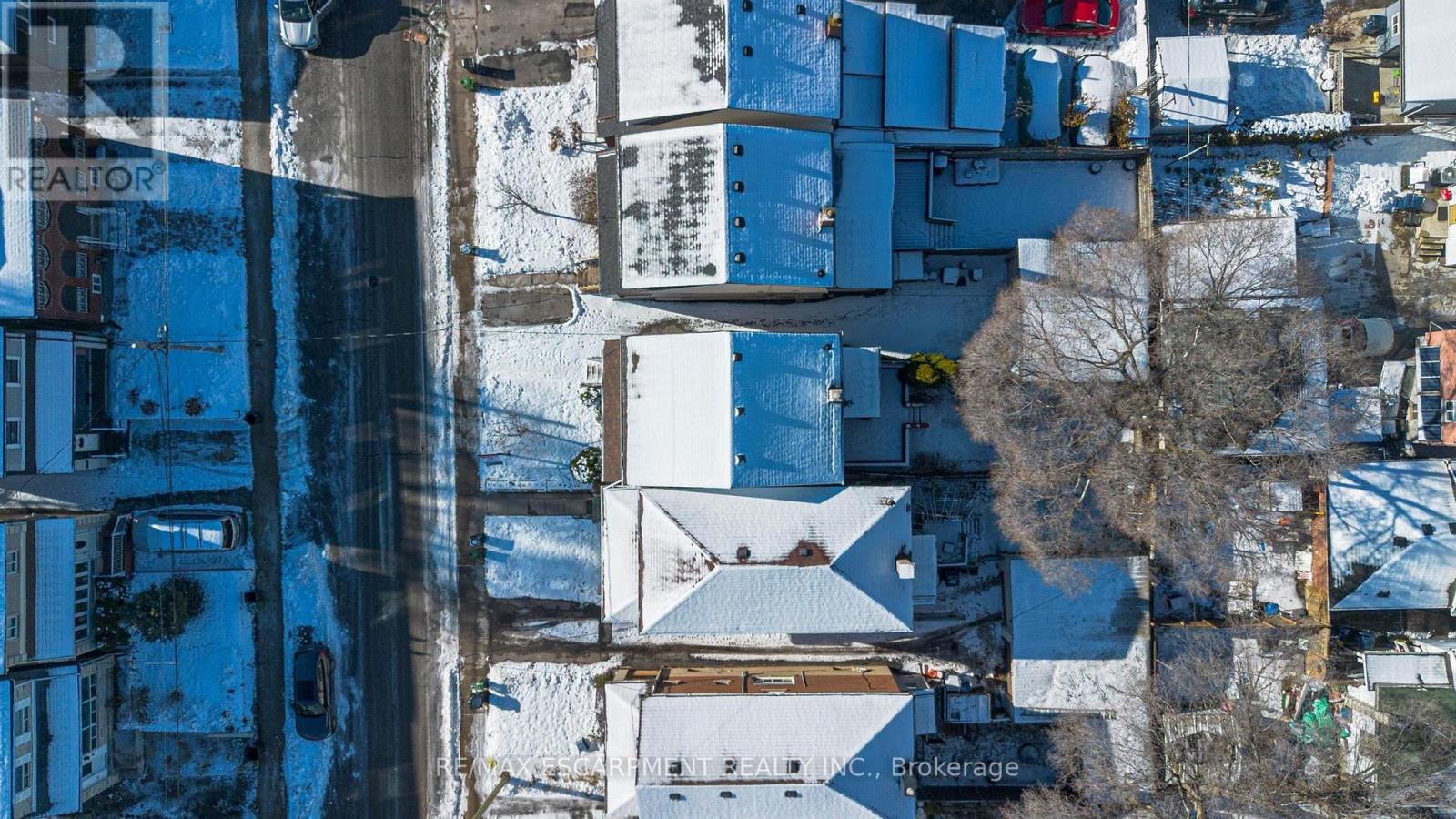 24 Mahoney Avenue, Toronto, Ontario  M6M 2H4 - Photo 29 - W12633788