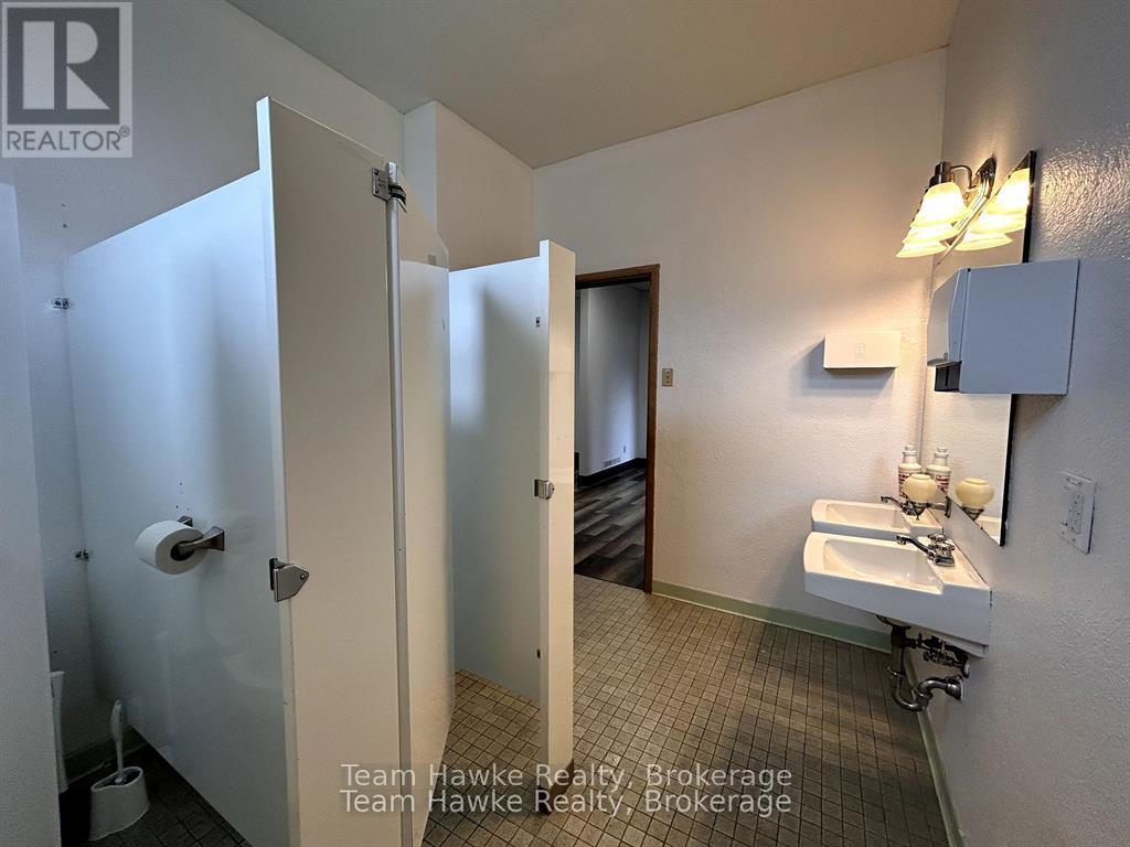 2 - 578 King Street, Midland, Ontario  L4R 4P3 - Photo 22 - S12633884