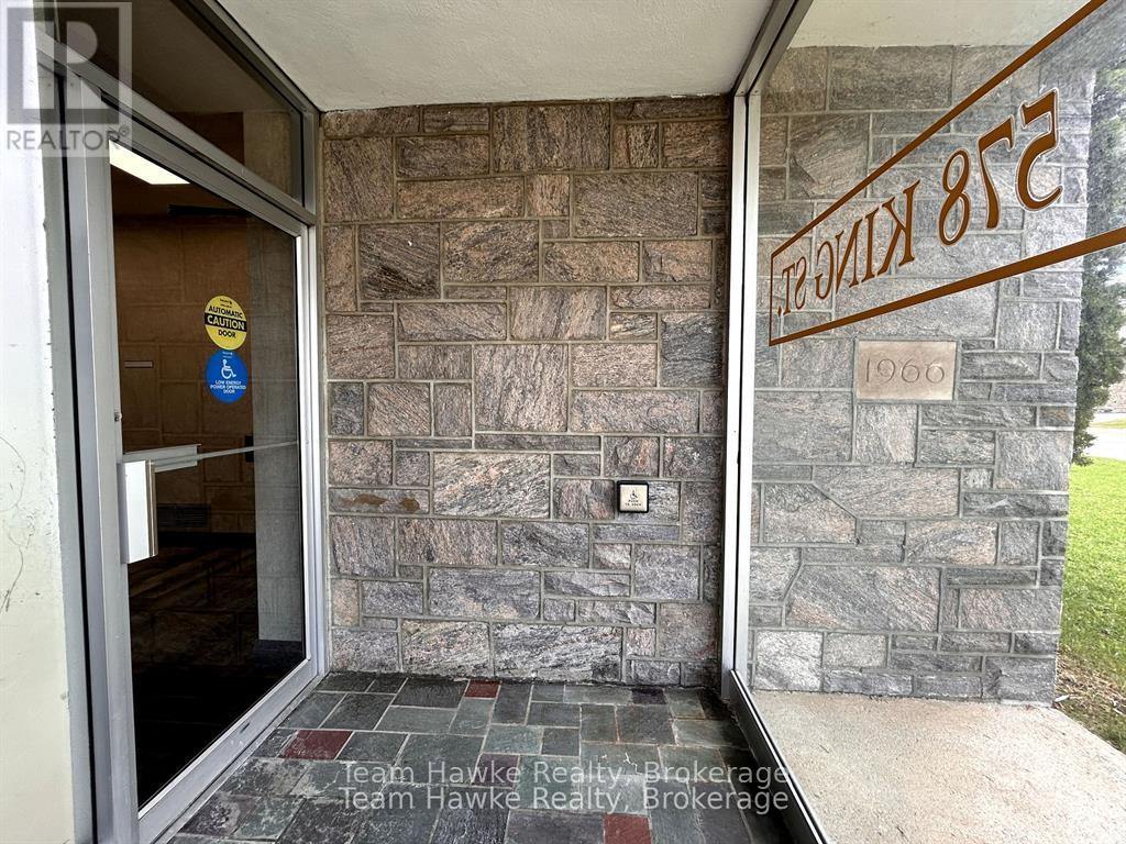 2 - 578 King Street, Midland, Ontario  L4R 4P3 - Photo 4 - S12633884