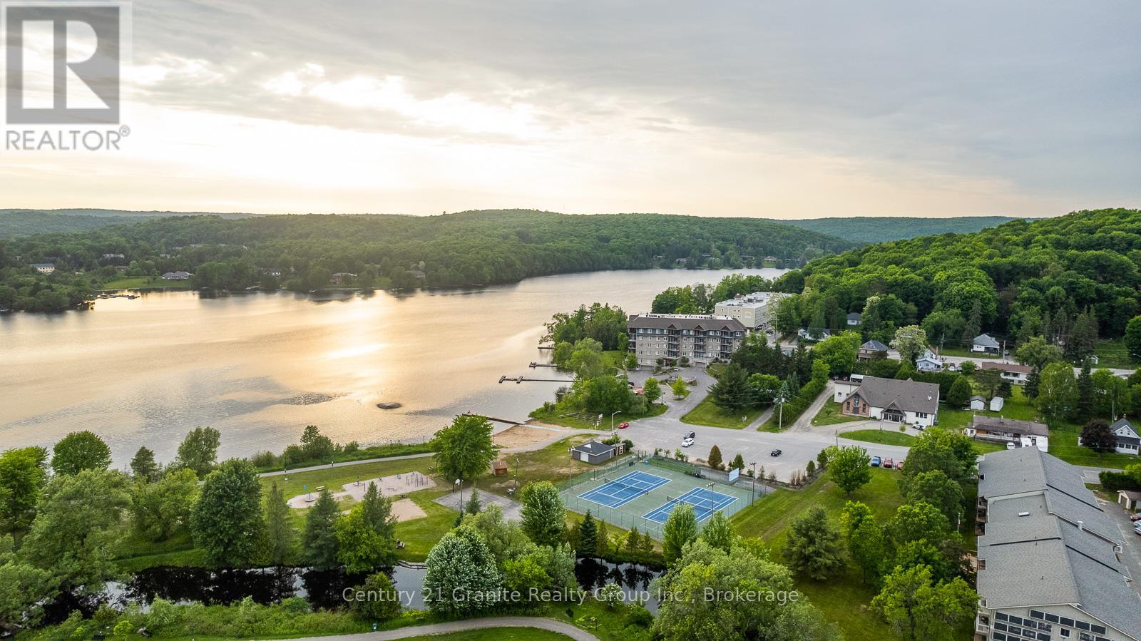 1&2 - 50 York Street, Dysart Et Al (Dysart), Ontario  K0M 1S0 - Photo 21 - X12633972