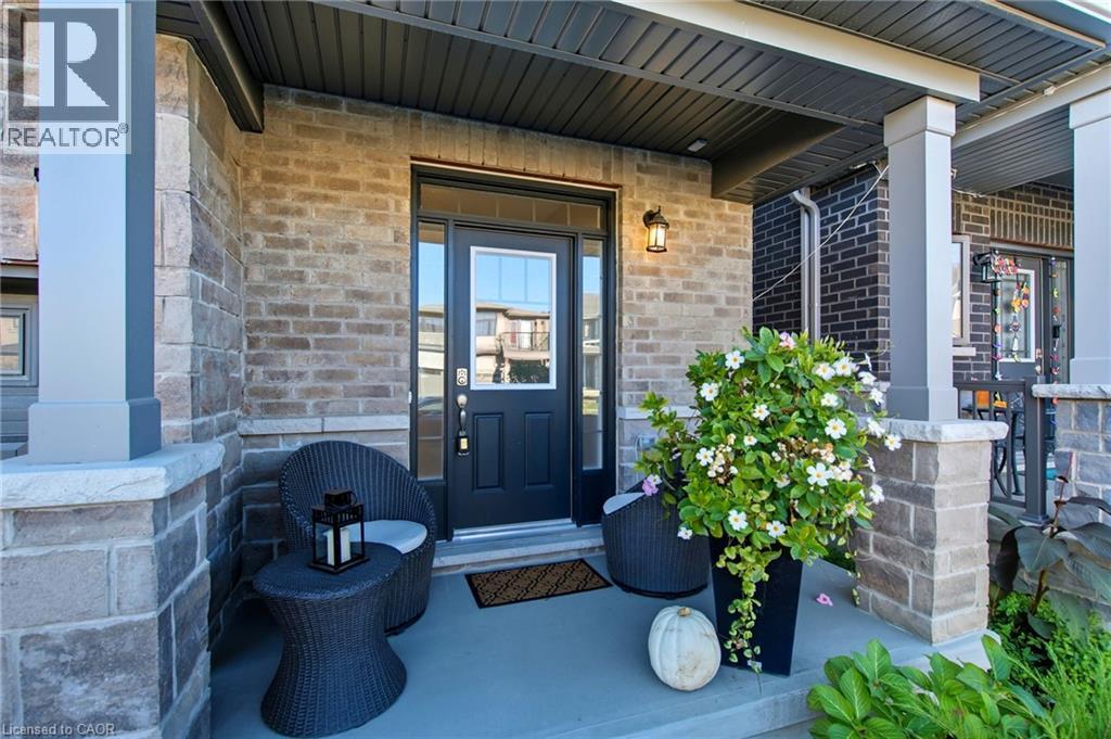 11 Obediah Crescent, Brantford, Ontario  N3T 0T8 - Photo 3 - 40780201