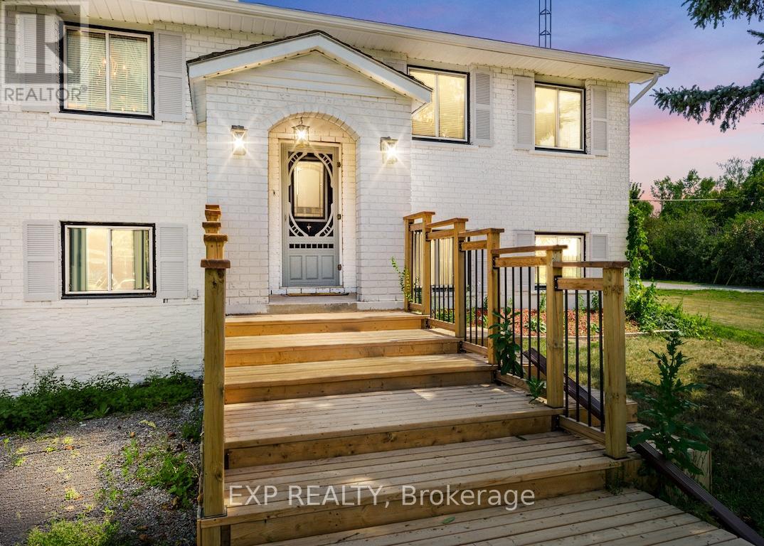 150 Bayview Drive, Greater Napanee, Ontario  K7R 3K8 - Photo 2 - X12633750