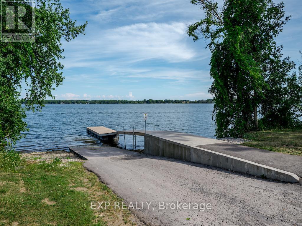 150 Bayview Drive, Greater Napanee, Ontario  K7R 3K8 - Photo 24 - X12633750