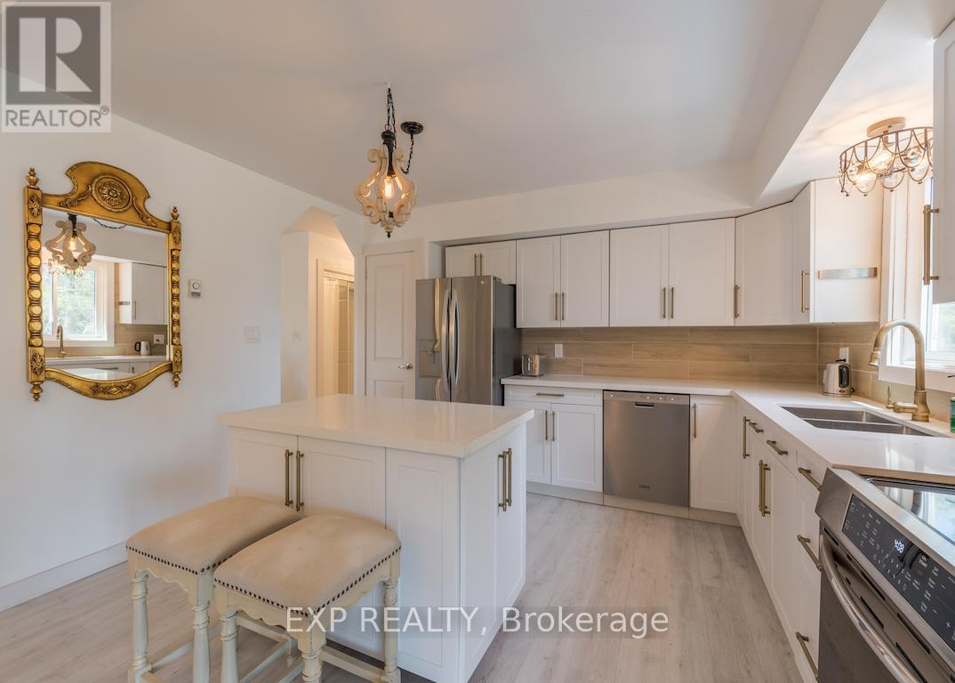 150 Bayview Drive, Greater Napanee, Ontario  K7R 3K8 - Photo 5 - X12633750