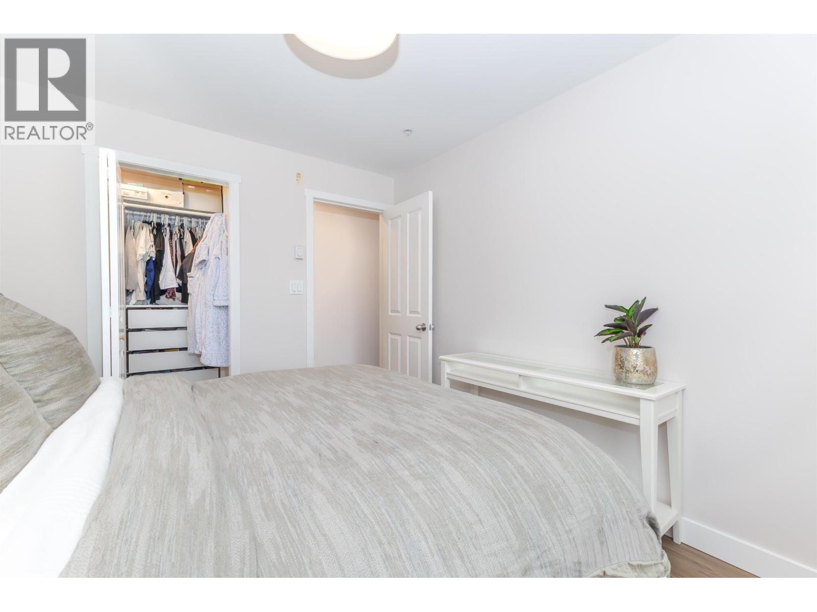 210 808 Sangster Place, New Westminster, British Columbia V3L 5W3 - Photo 23 - R3070229